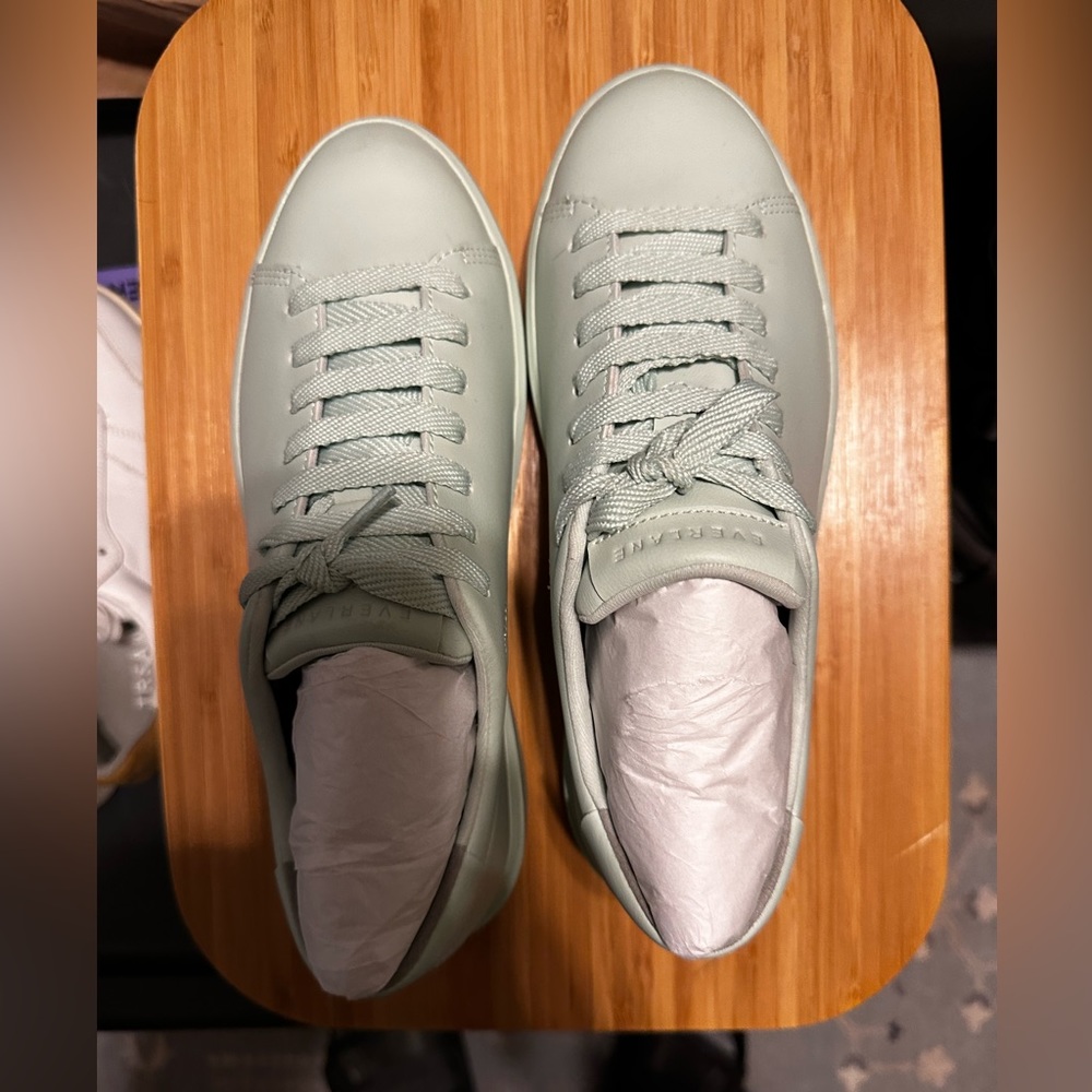 Everlane sneakers
